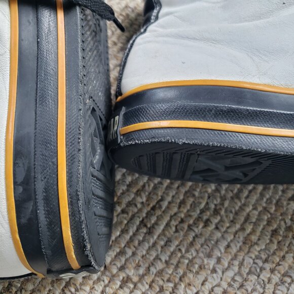 VTG Converse Chuck Taylor All Star Leather High Top Sneakers Womens 12  Mens 10 - Picture 8 of 10